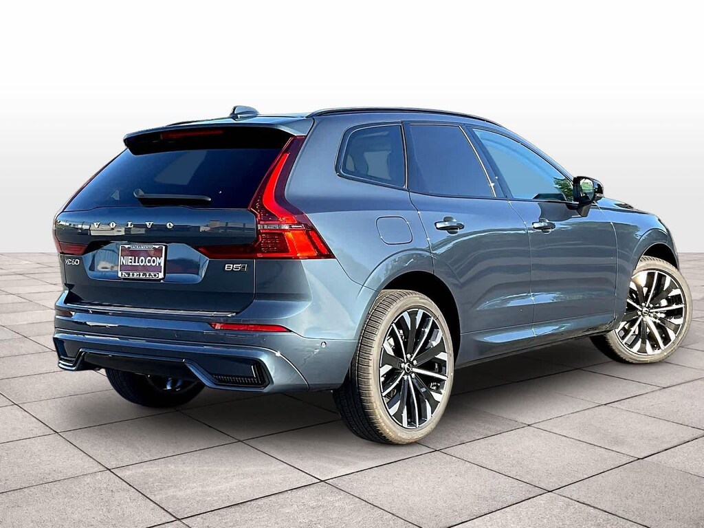 New 2026 Volvo XC60 B5 Ultra SUV