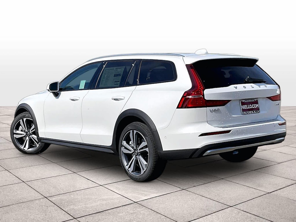New 2026 Volvo V60 Cross Country B5 Plus Wagon