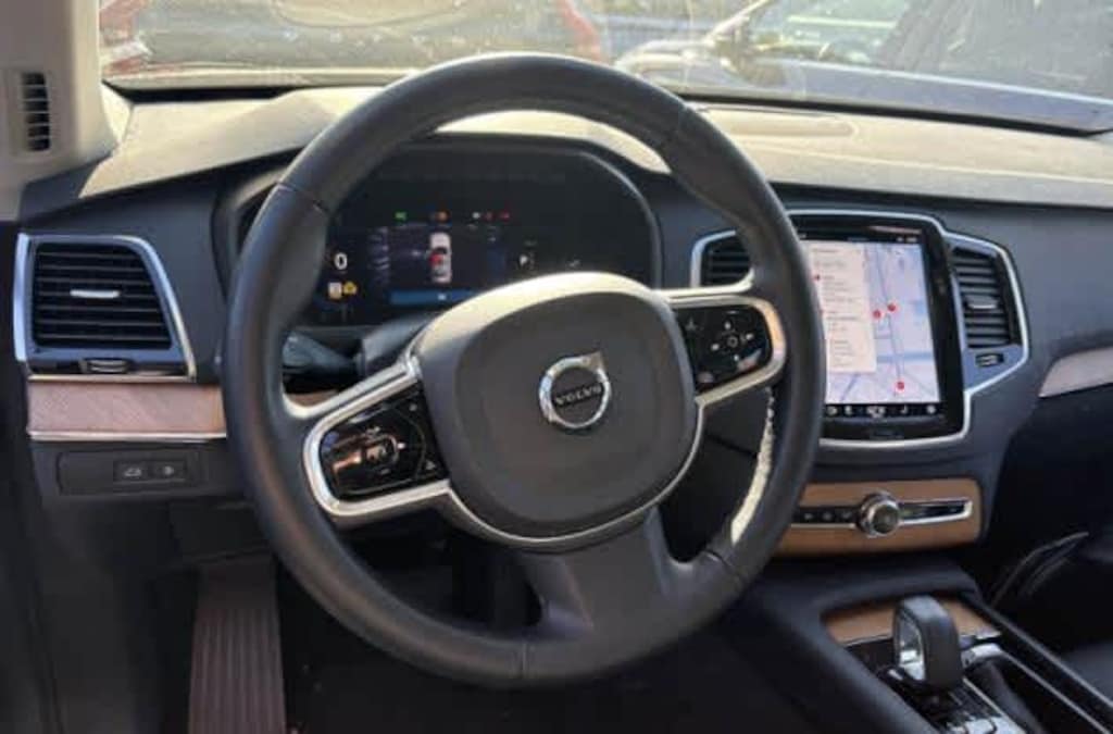 Used 2023 Volvo XC90 Recharge Plug-In Hybrid Plus T8 eAWD PHEV 6P