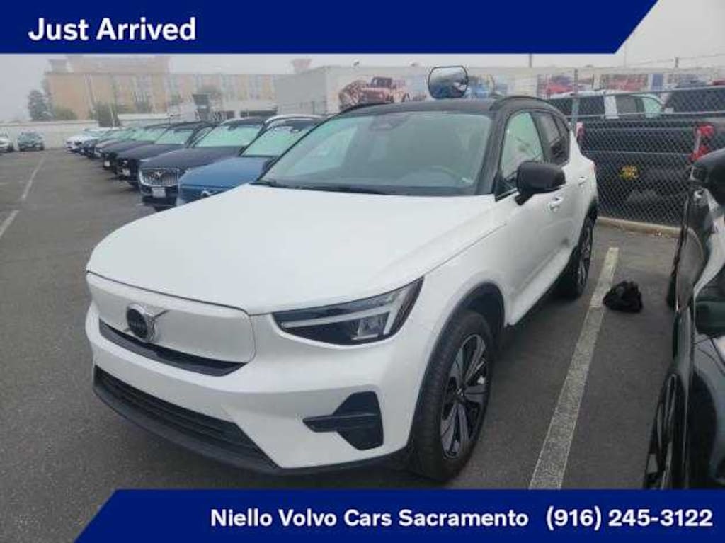 Used 2023 Volvo XC40 Recharge Pure Electric Core