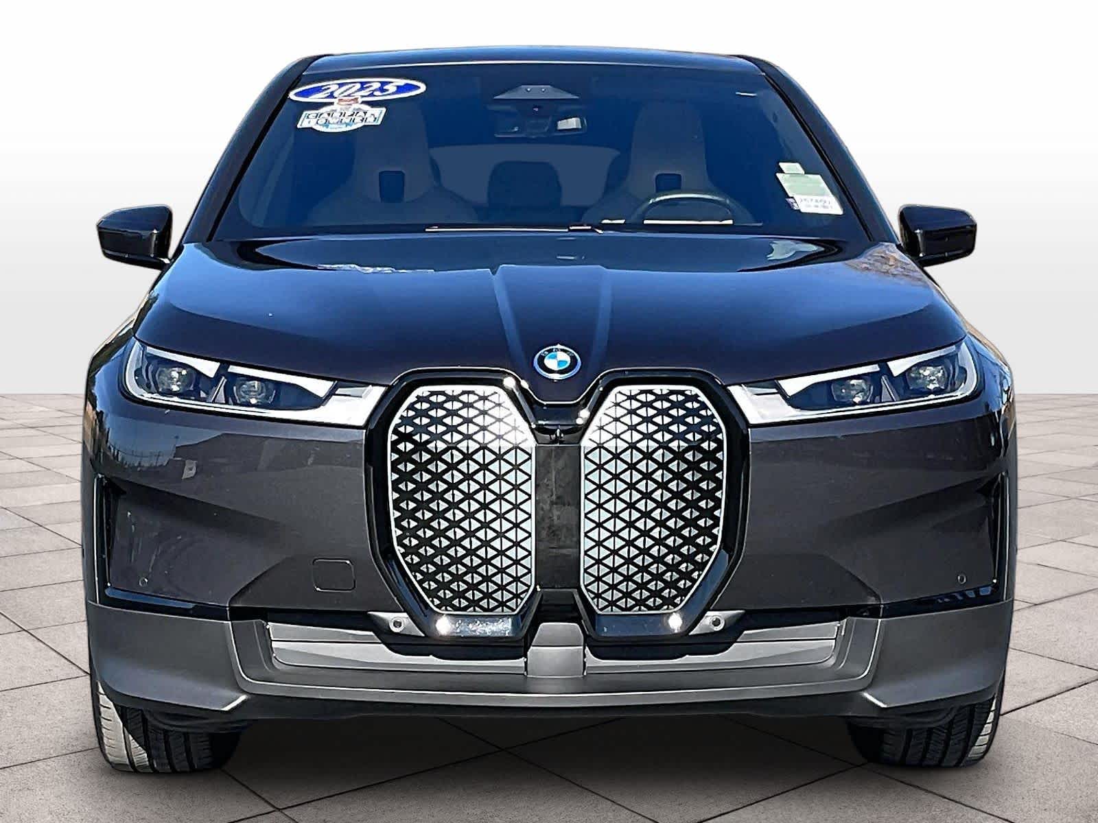 2025 BMW iX xDrive50 xDrive50 photo 2