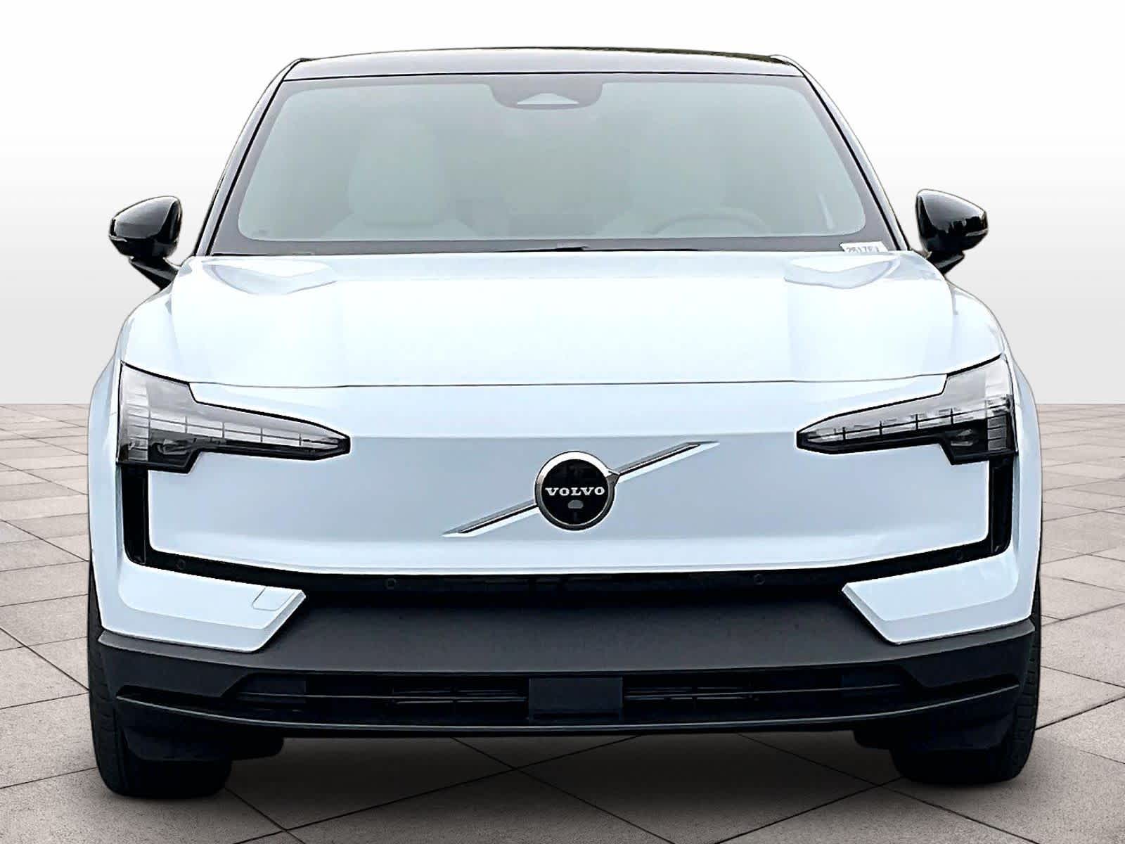 2026 Volvo EX30 Twin Motor Ultra photo 4