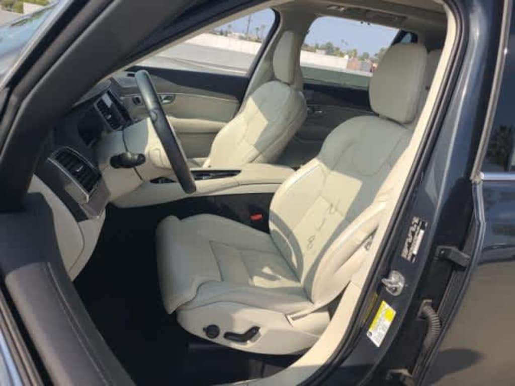 Certified 2022 Volvo XC90 Inscription