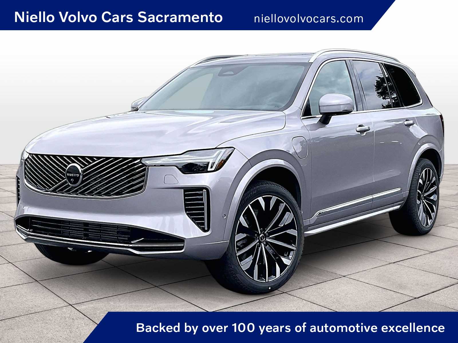 2026 Volvo XC90 T8 Recharge Plus Bright 7-Seat 4WD's photo