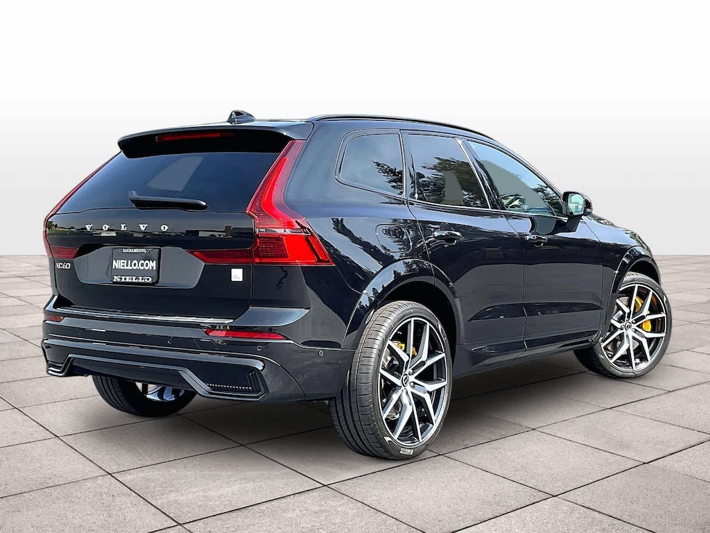 New 2026 Volvo XC60 plug-in hybrid T8 Polestar Engineered SUV