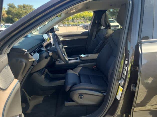 2025 Volvo EX90 Ultra Twin Motor Performance photo 4