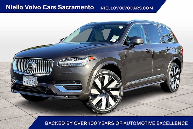 2023 Volvo XC90 Recharge Plug-In Hybrid Ultimate T8 eAWD PHEV 6P