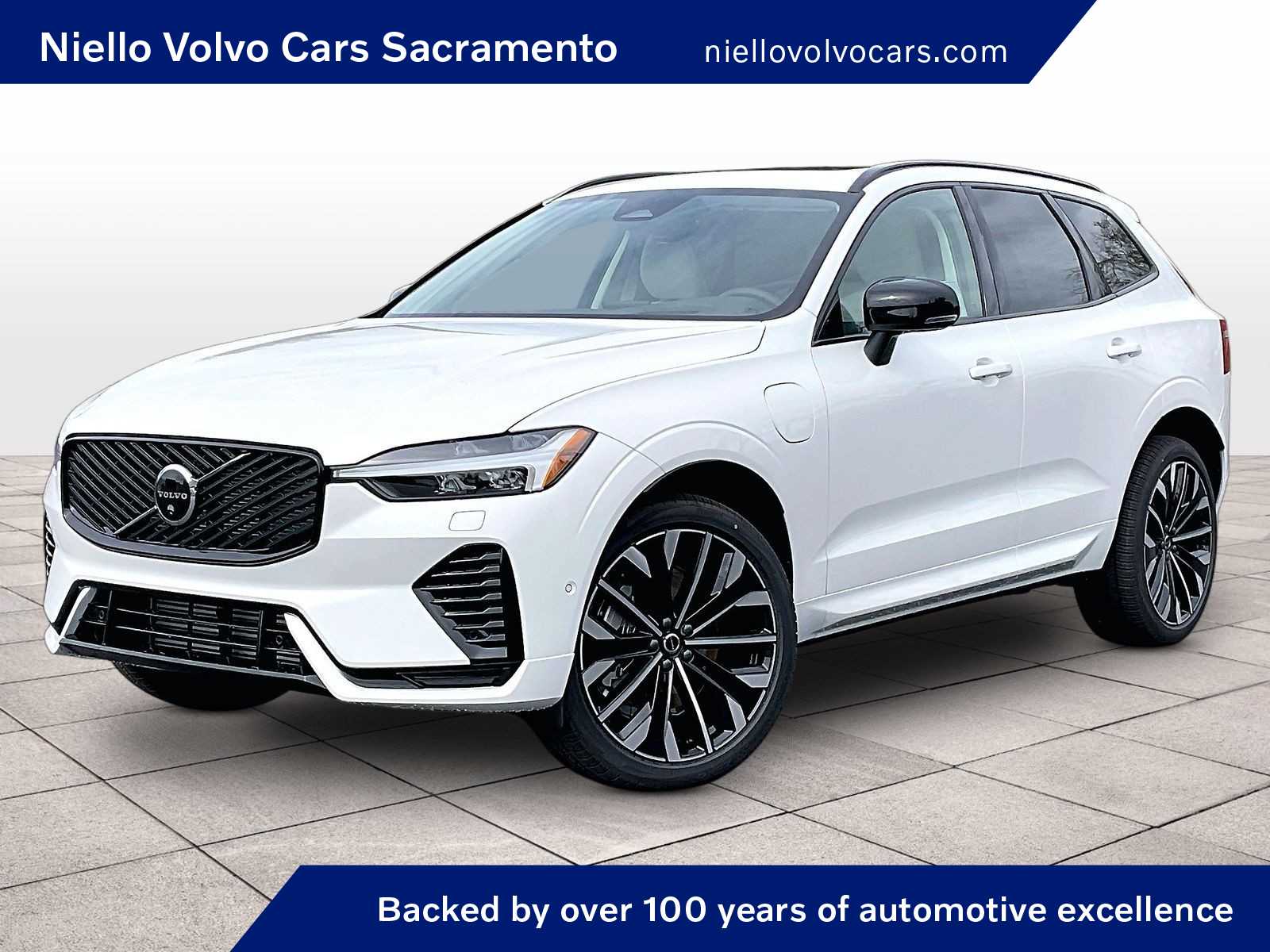 2026 Volvo XC60 T8 Ultra Dark AWD's photo