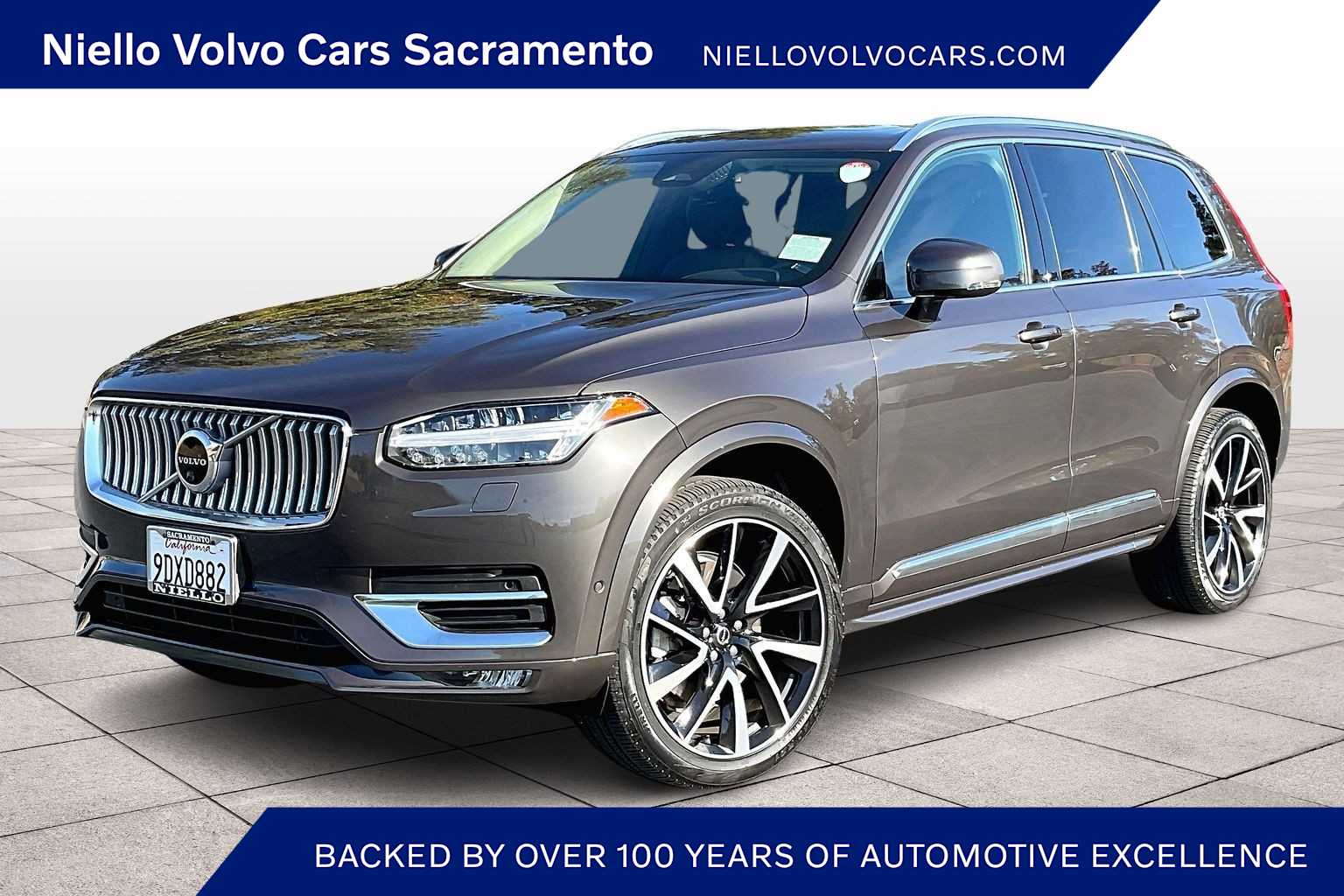2023 Volvo XC90 Plus's photo