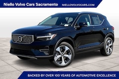 2025 Volvo XC40 B5 Core Bright Theme SUV