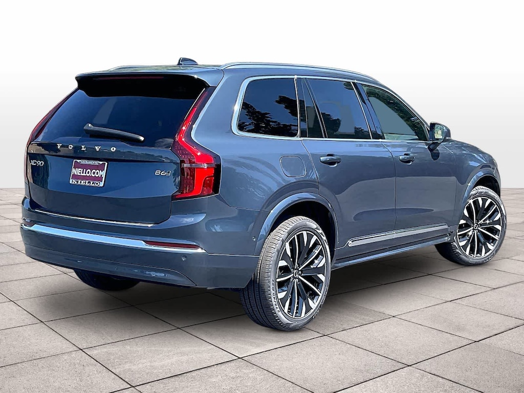 New 2026 Volvo XC90 B6 Plus 7-Seater SUV