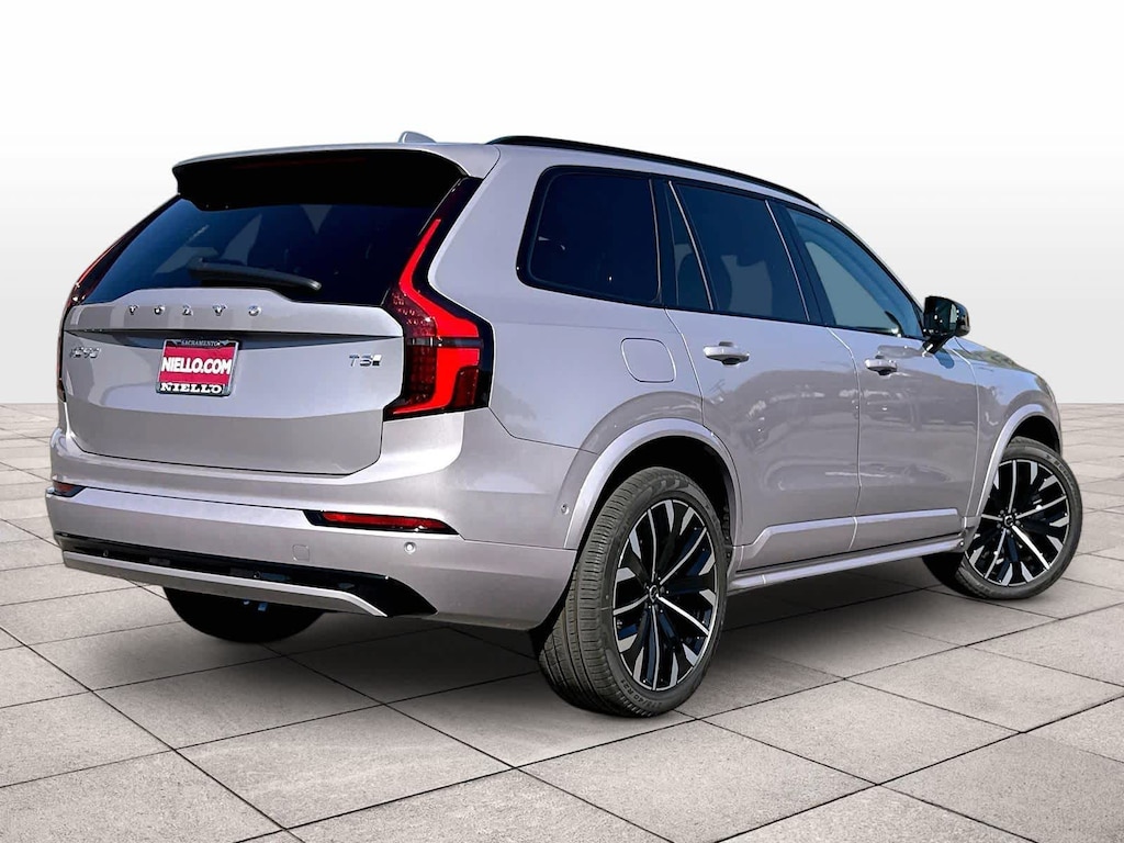 New 2026 Volvo XC90 plug-in hybrid T8 Ultra Dark Theme 6-Seater SUV