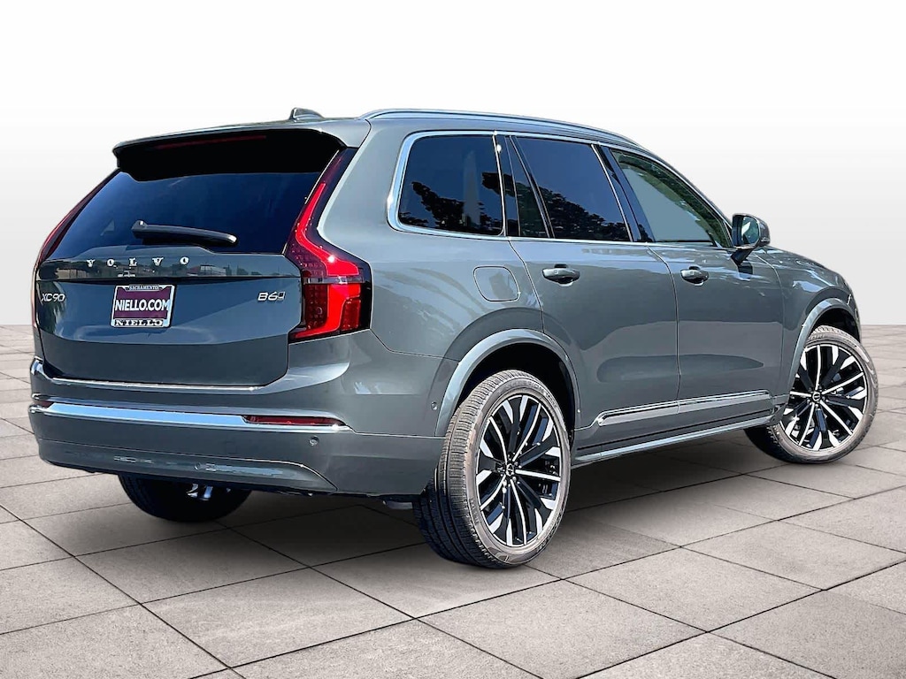 New 2027 Volvo XC90 Ultra SUV
