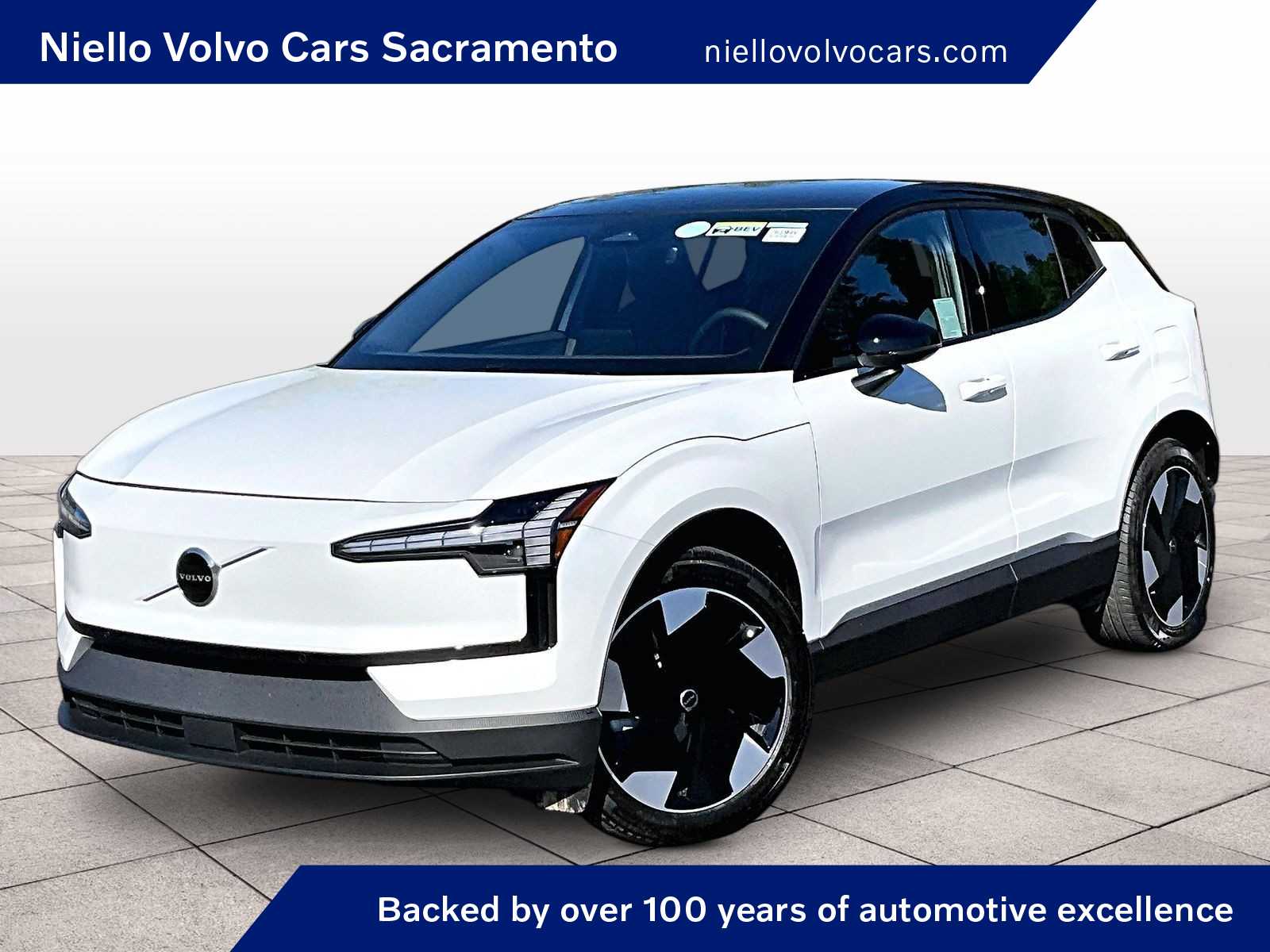 2026 Volvo EX30 Twin Motor Performance Plus's photo