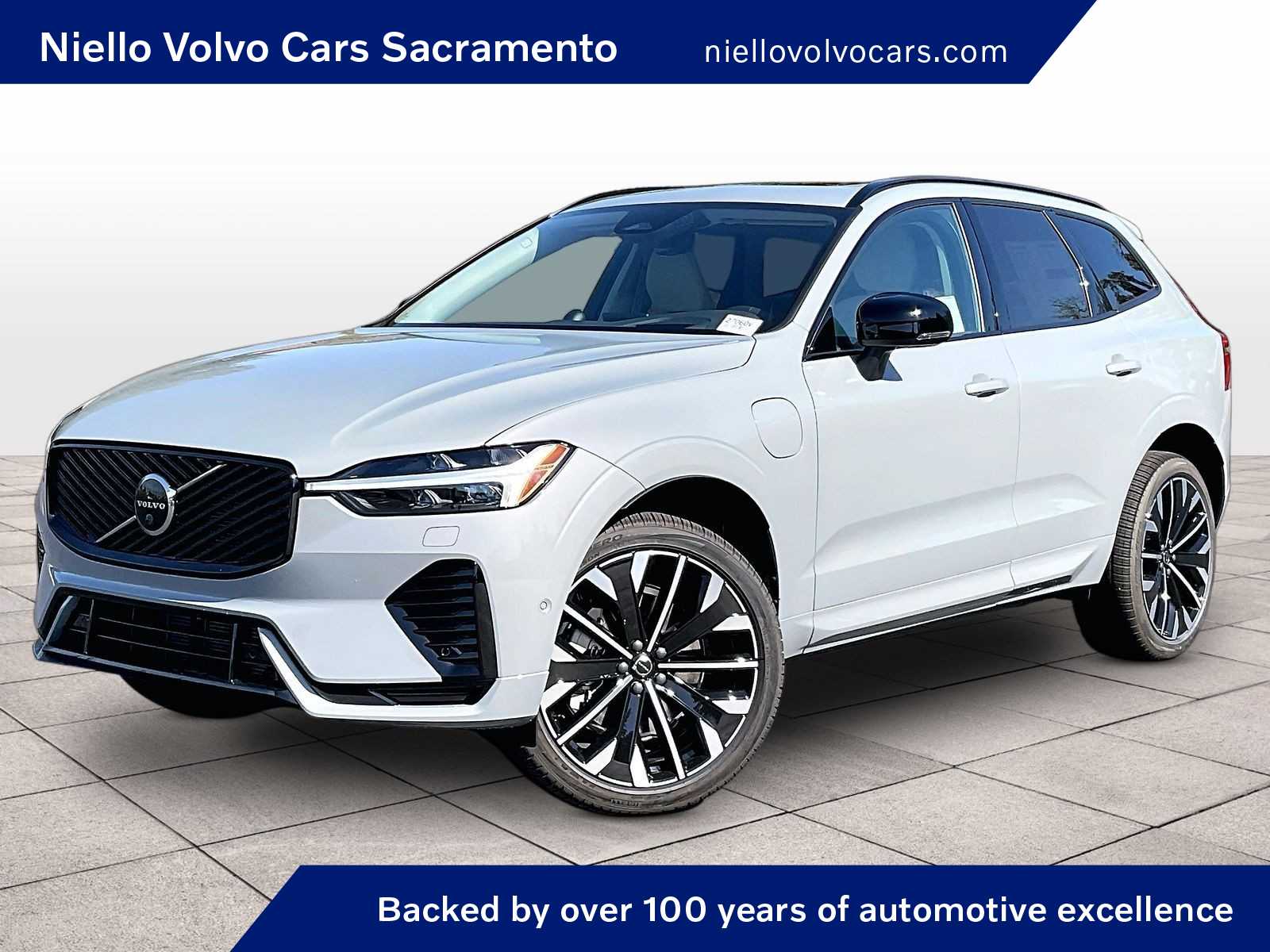  Volvo XC60 plug-in hybrid