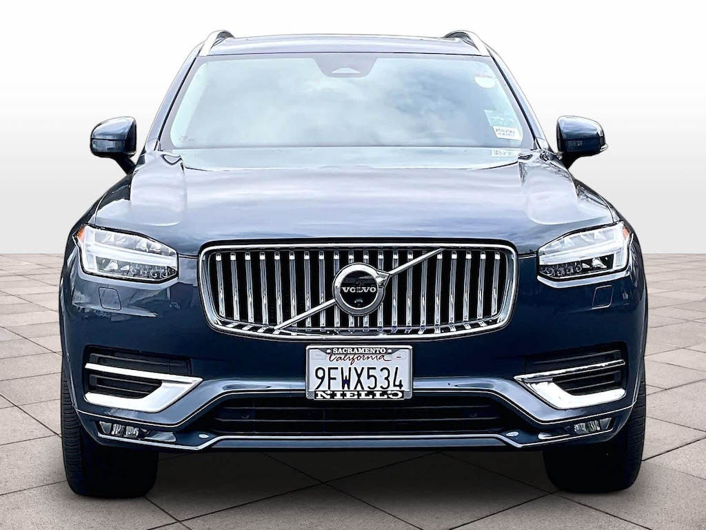Certified 2023 Volvo XC90 Plus B6 AWD 7P