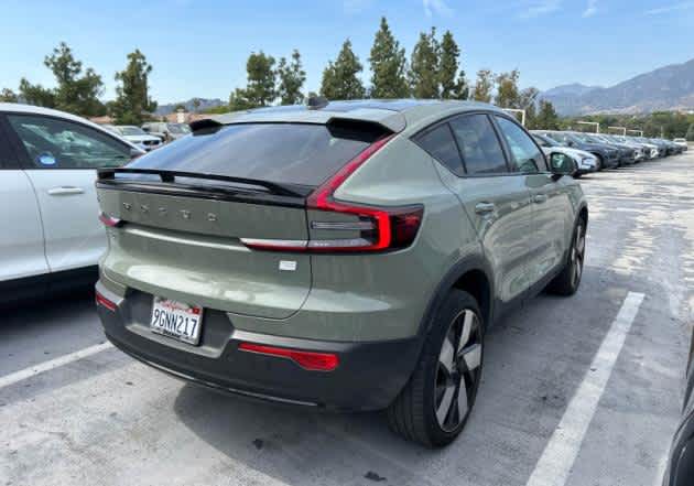 2023 Volvo C40 Recharge Pure Electric Plus photo 2