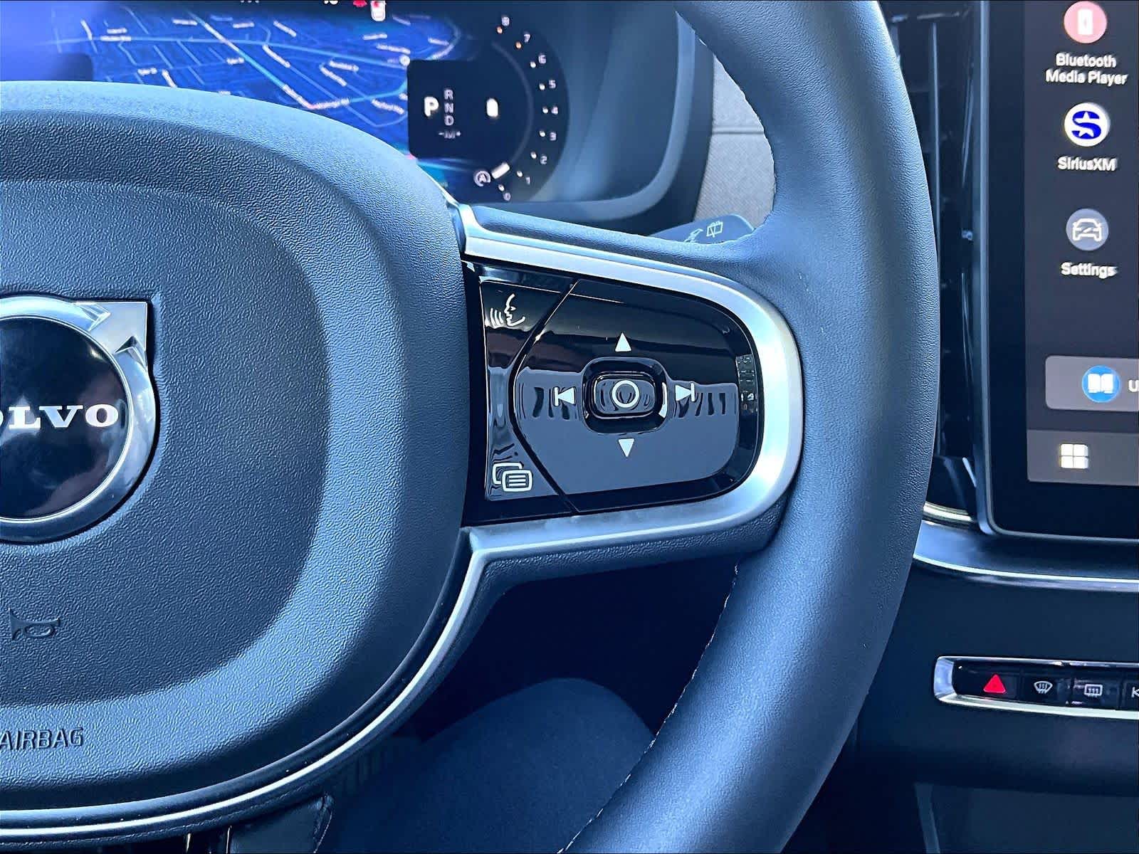2026 Volvo XC90 Plus - Photo 21