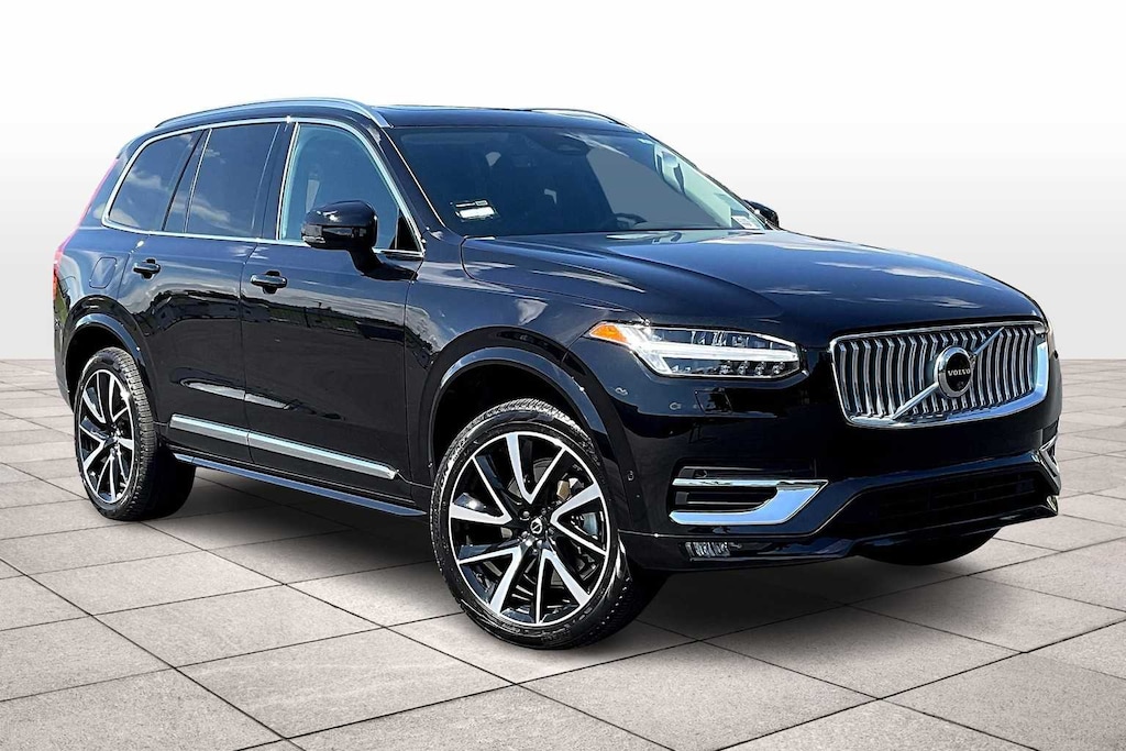 Used 2025 Volvo XC90 B5 Plus SUV