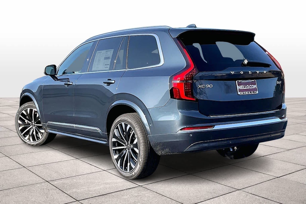 New 2026 Volvo XC90 B6 Plus 7-Seater SUV