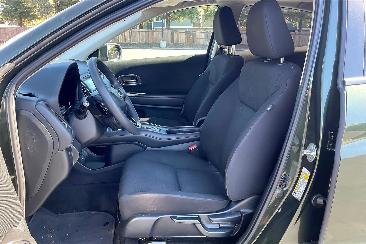 2017 Honda HR-V EX 2WD photo 4