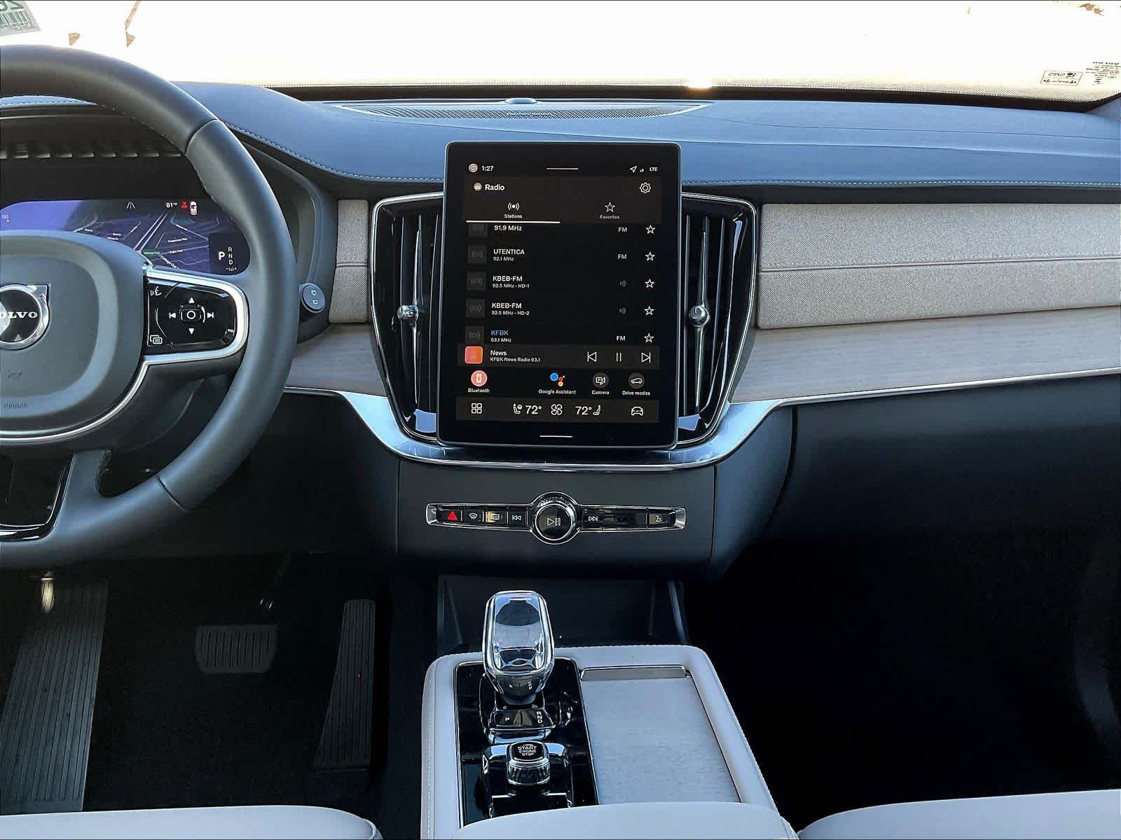 2026 Volvo XC90 Plus - Photo 9