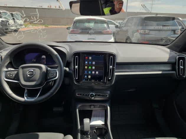 2023 Volvo C40 Recharge Ultimate photo 3
