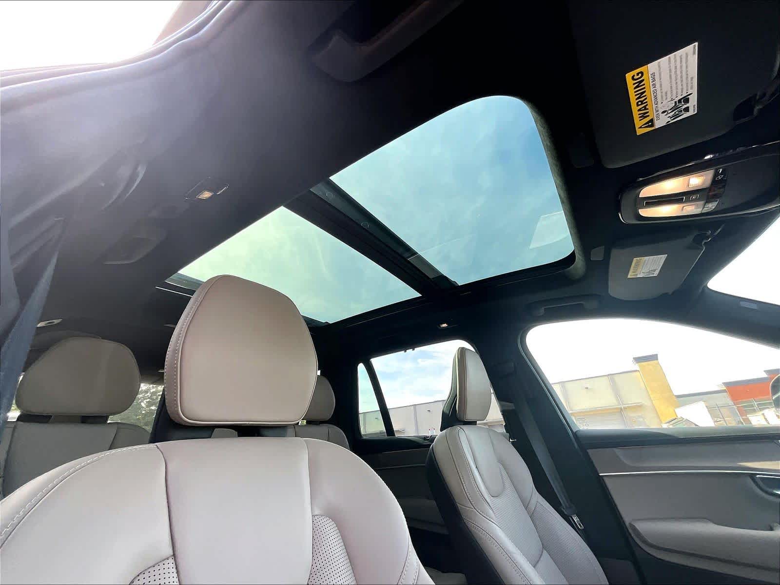 2026 Volvo XC90 Ultra - Photo 22