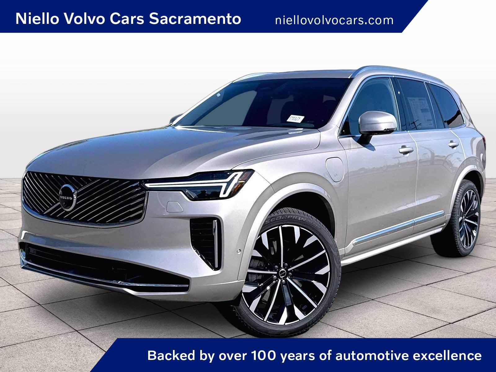  Volvo XC90 plug-in hybrid