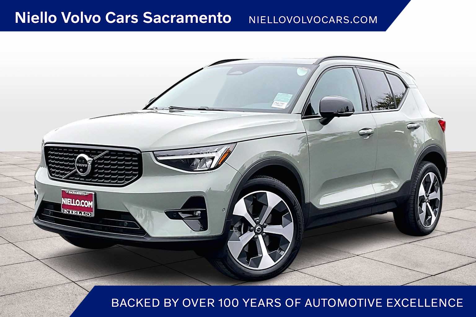 2023 Volvo XC40 Ultimate