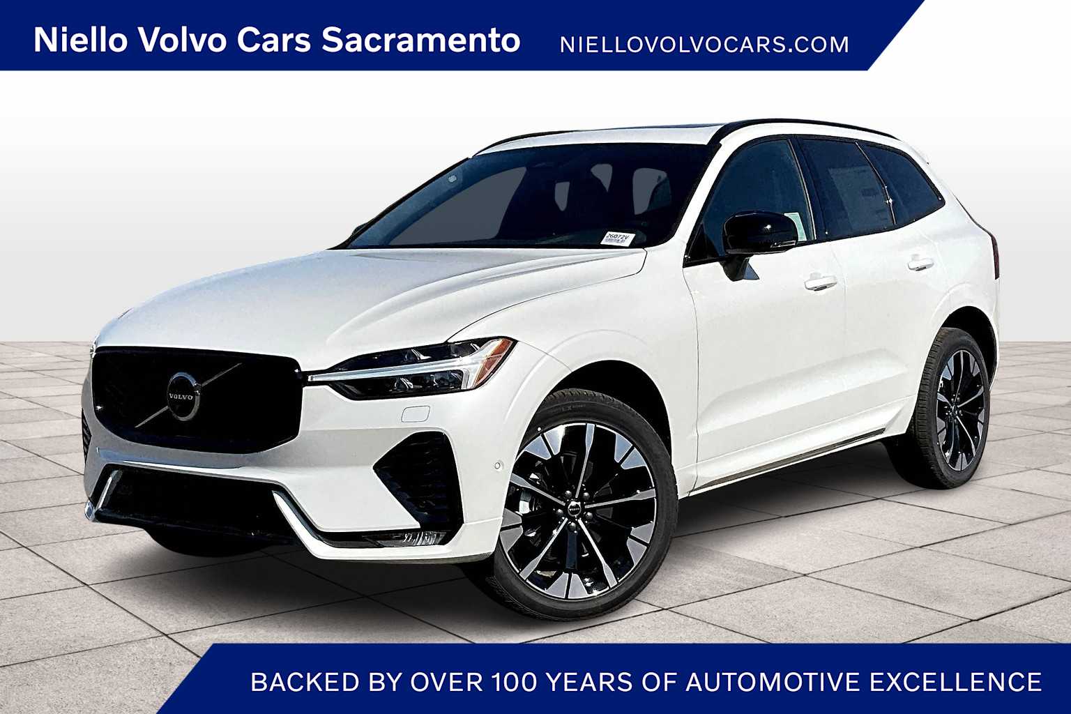2026 Volvo XC60 Plus's photo