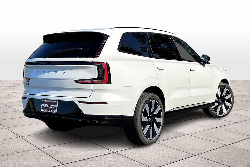 New 2025 Volvo EX90 Twin Motor Plus 6-Seater SUV