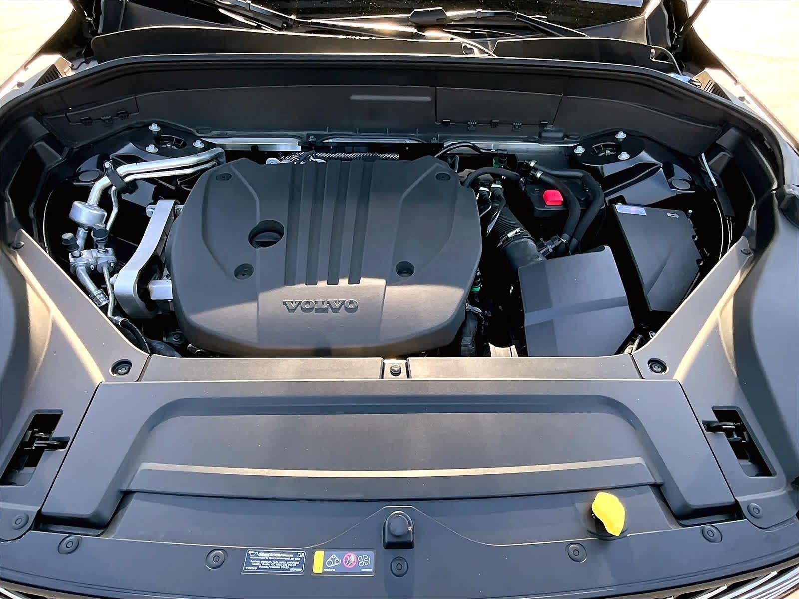 2025 Volvo XC90 Core - Photo 10