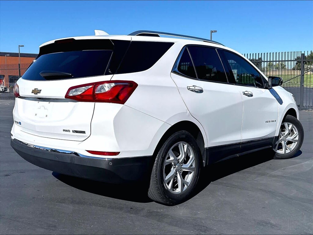 Used 2018 Chevrolet Equinox Premier AWD