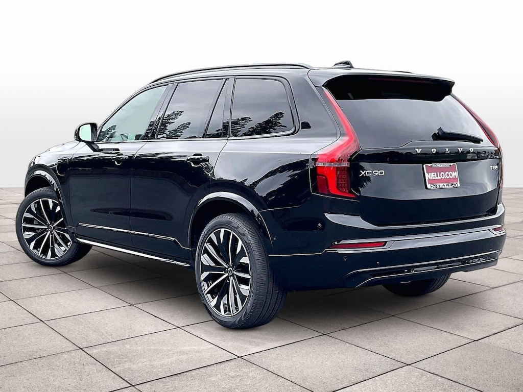 New 2026 Volvo XC90 plug-in hybrid T8 Ultra Dark Theme 6-Seater SUV