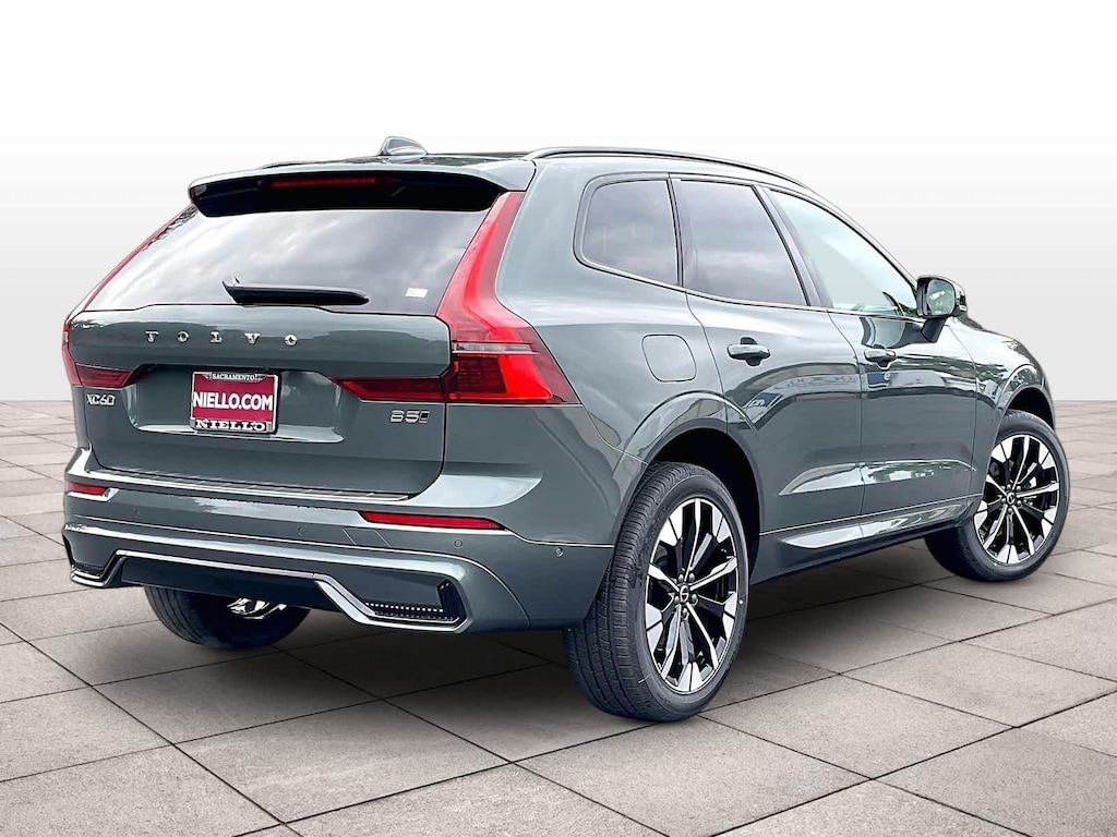 New 2026 Volvo XC60 B5 Plus SUV