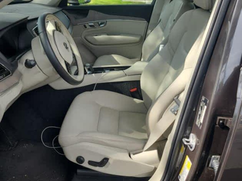 Certified 2024 Volvo XC90 Recharge Plug-In Hybrid Plus T8 eAWD PHEV 6P