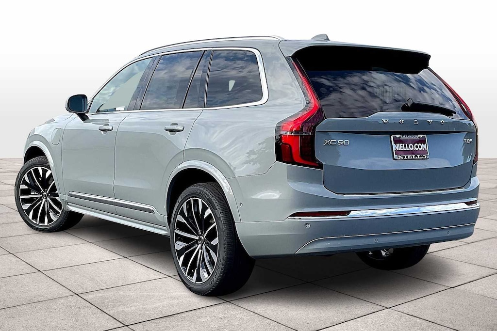 New 2026 Volvo XC90 plug-in hybrid T8 Plus 7-Seater SUV