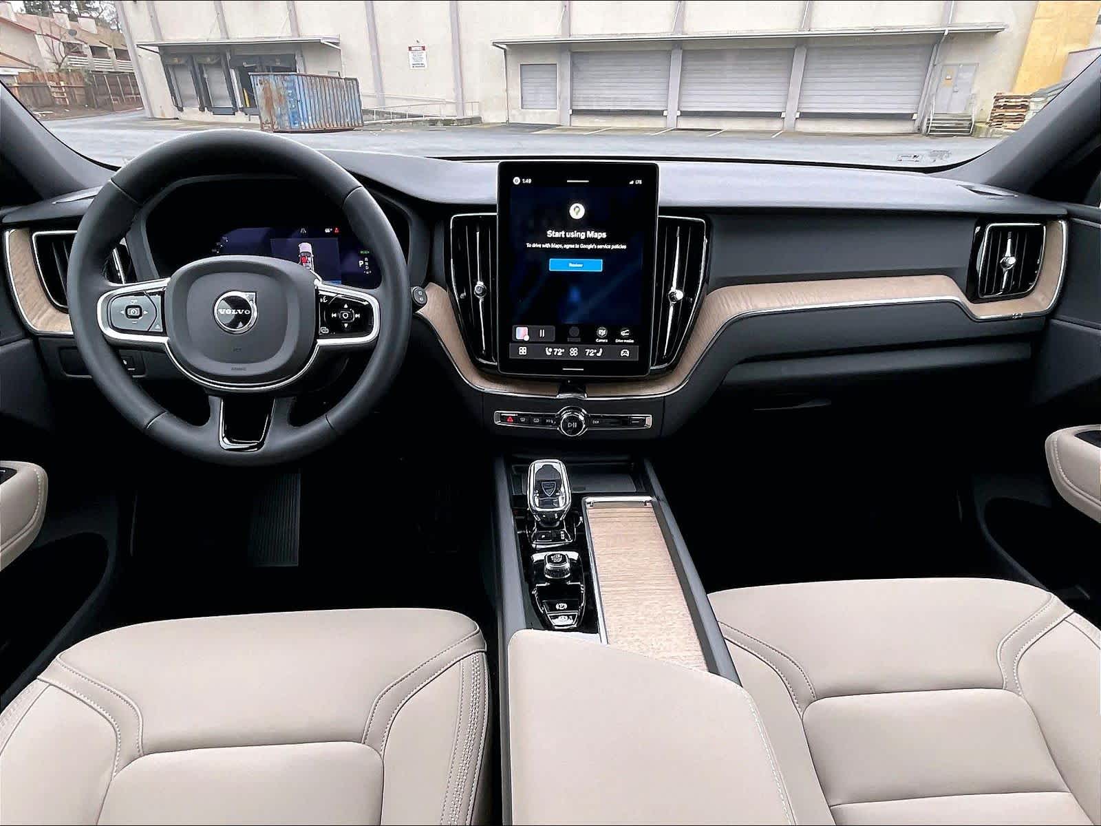 2026 Volvo XC60 plug-in hybrid T8 Plus photo 6