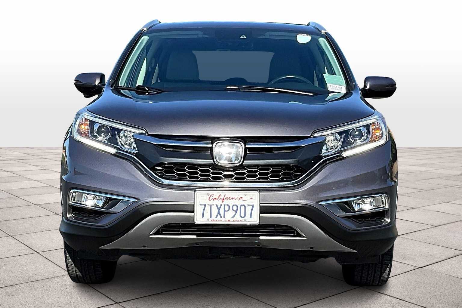 2016 Honda CR-V Touring photo 3