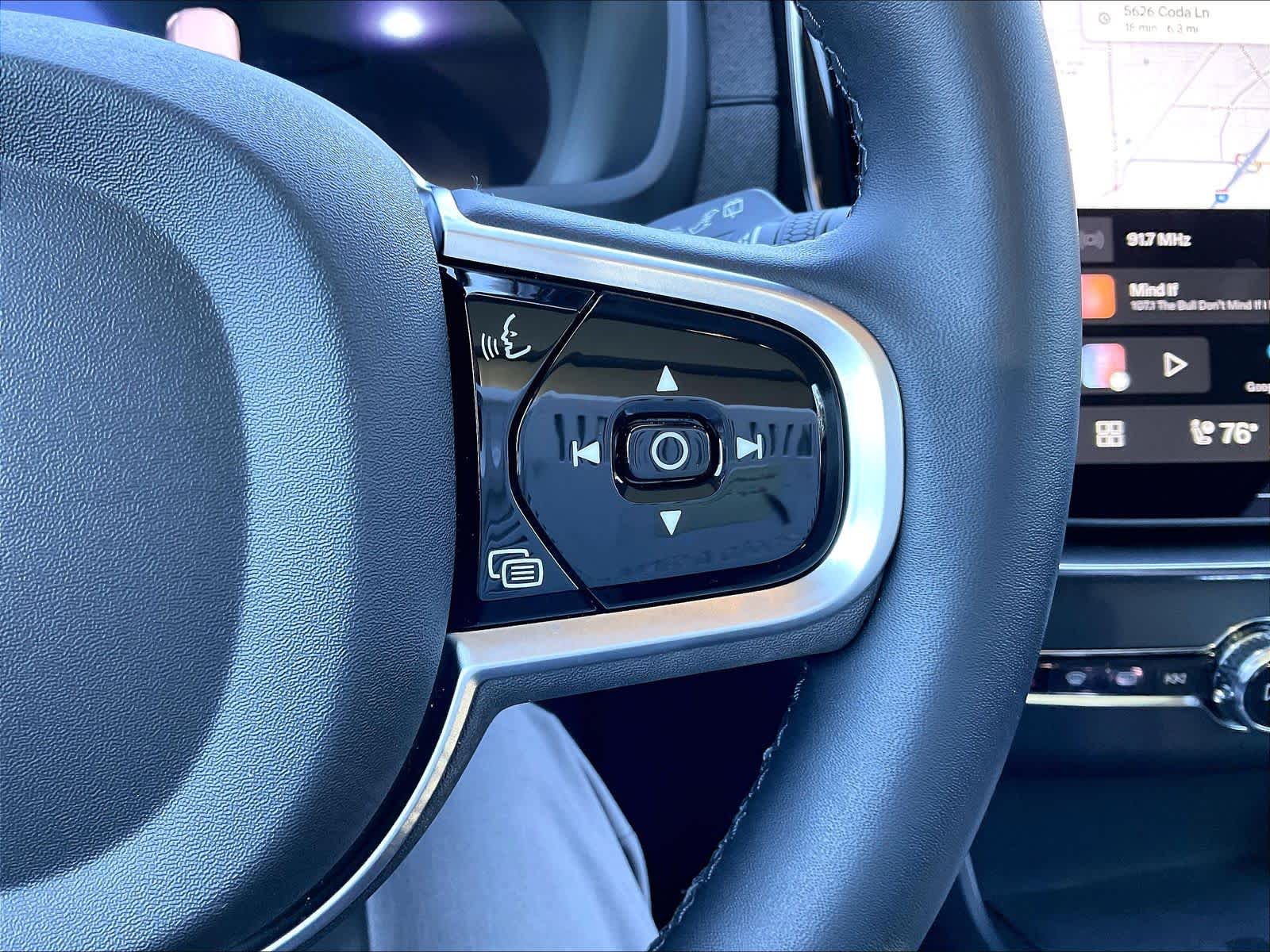 2025 Volvo XC90 Core - Photo 20