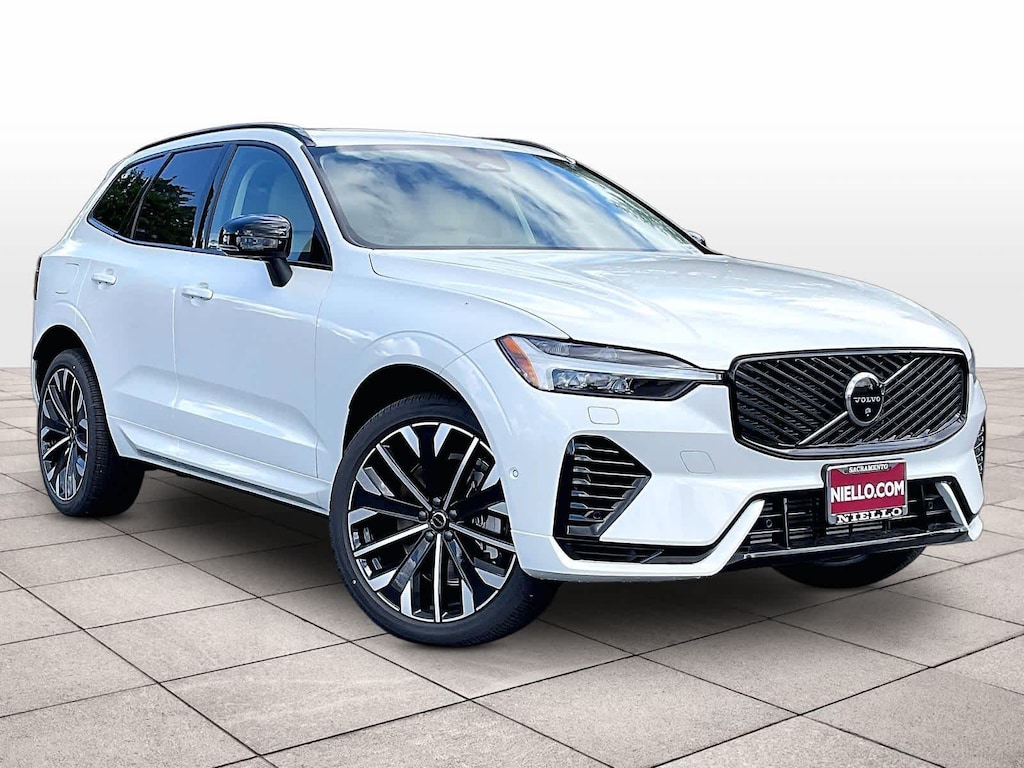 New 2026 Volvo XC60 plug-in hybrid T8 Ultra SUV