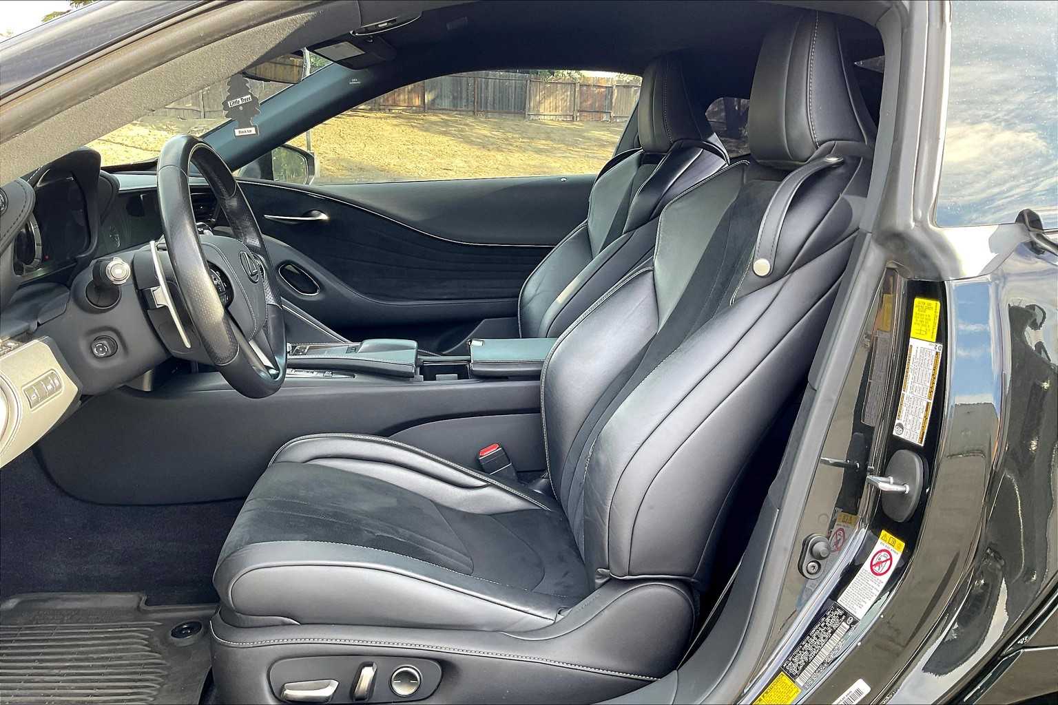 2018 Lexus LC 500 photo 4