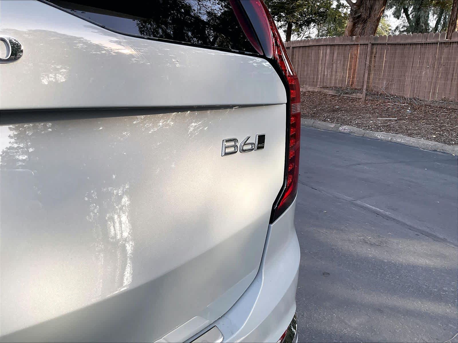 2025 Volvo XC90 Core - Photo 10