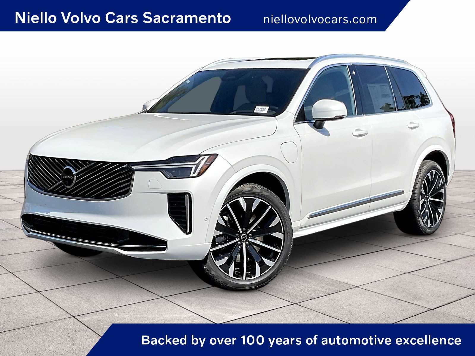 2026 Volvo XC90 T8 Recharge Ultra Bright 4WD's photo