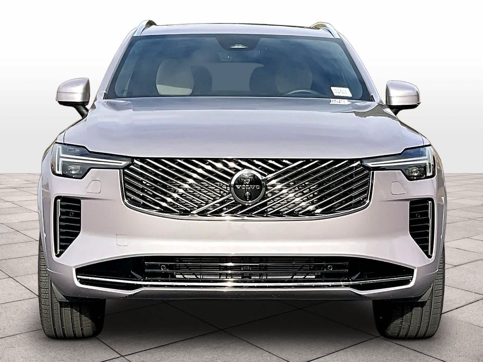 2026 Volvo XC90 B6 Plus 7-Seater photo 4