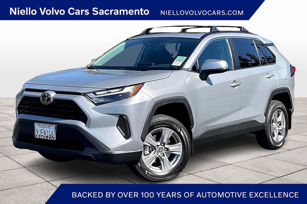 Used 2022 Toyota RAV4 XLE AWD (SE)