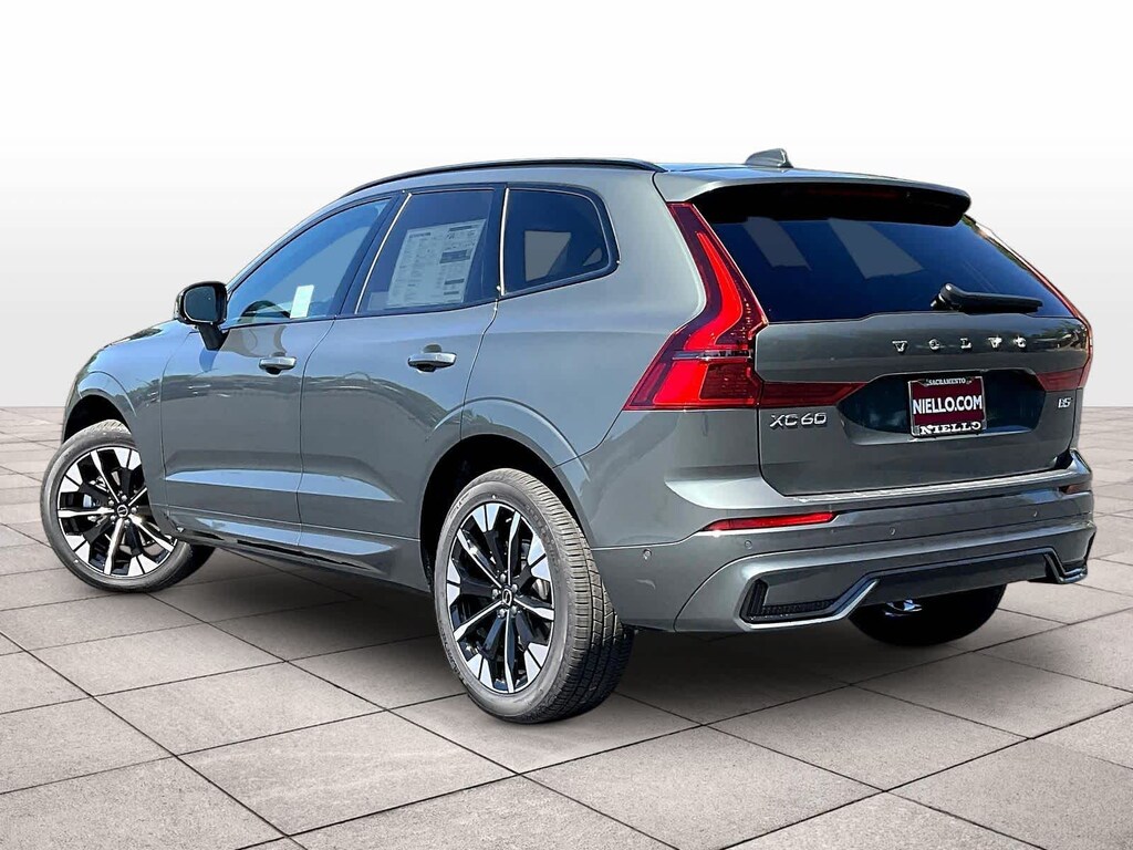 New 2026 Volvo XC60 B5 Plus SUV