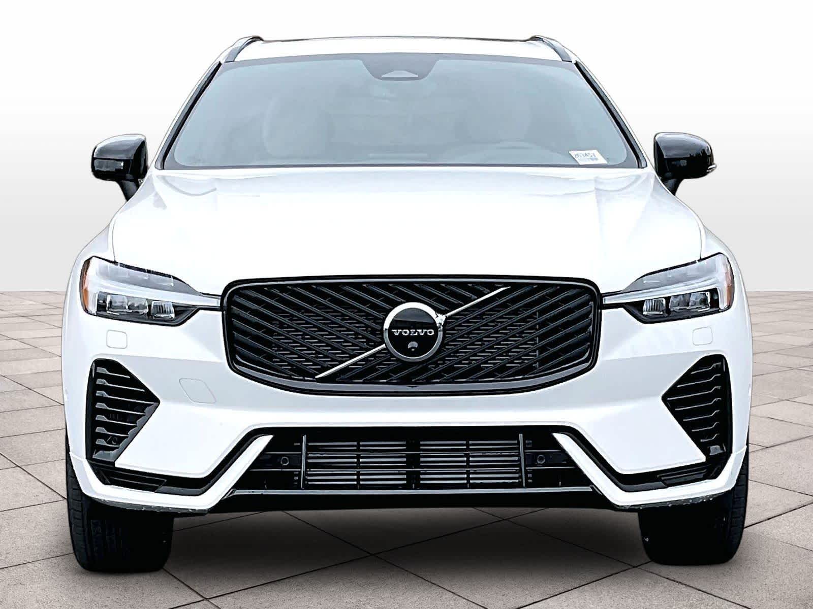 2026 Volvo XC60 plug-in hybrid T8 Plus photo 4
