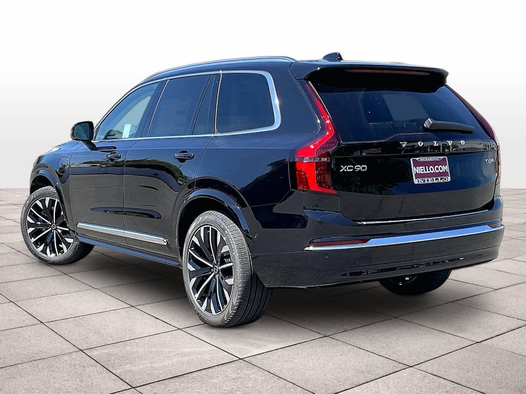 New 2026 Volvo XC90 plug-in hybrid T8 Ultra 7-Seater SUV
